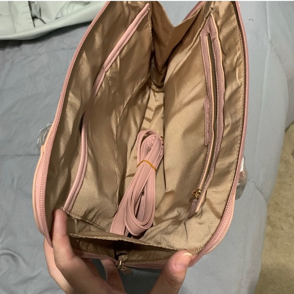 Women’s Multi/Purpose Waterproof Handbag with Personal Protection Device. #4 - Picture 7 of 9